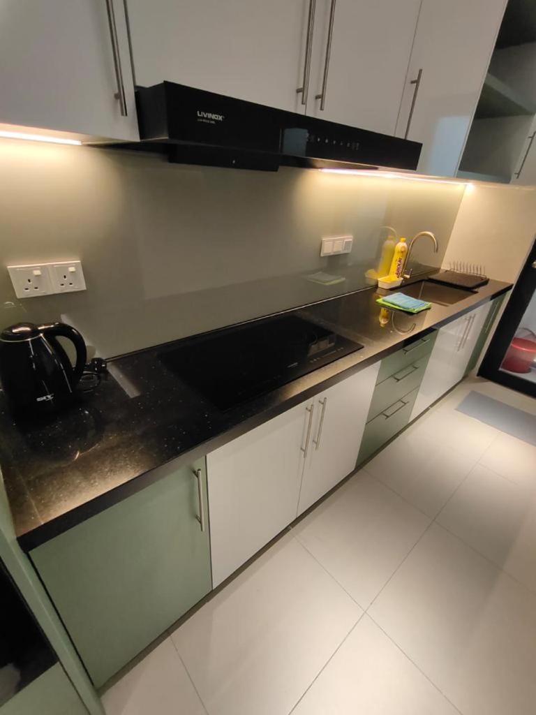 קואלה לומפור Reizz Residence By Minsu מראה חיצוני תמונה